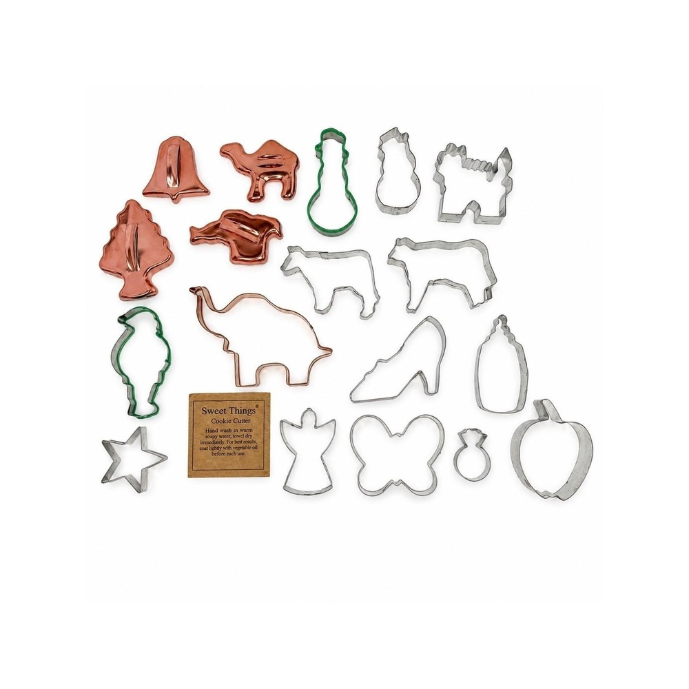 Lot 18 Vintage Cookie Cutters Metal Aluminum Tin Holiday Animal Apple BakingCake